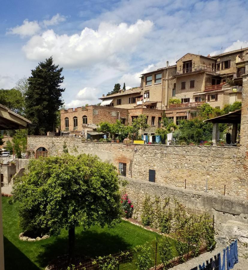 Contemporary Rooms San Gimignano Buitenkant foto